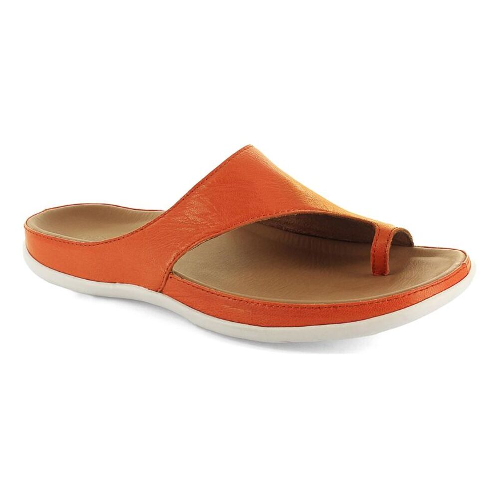 Strive Women Capri Il - Orange Shoes 36 Medium